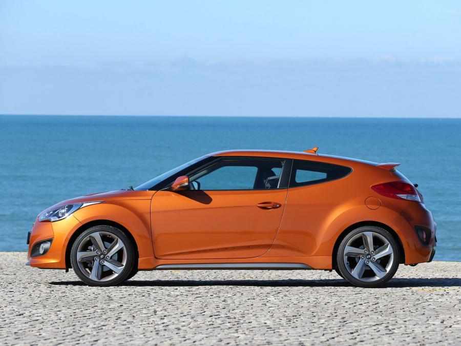  Hyundai Veloster Turbo 2012 года  (фото 30 из 244)